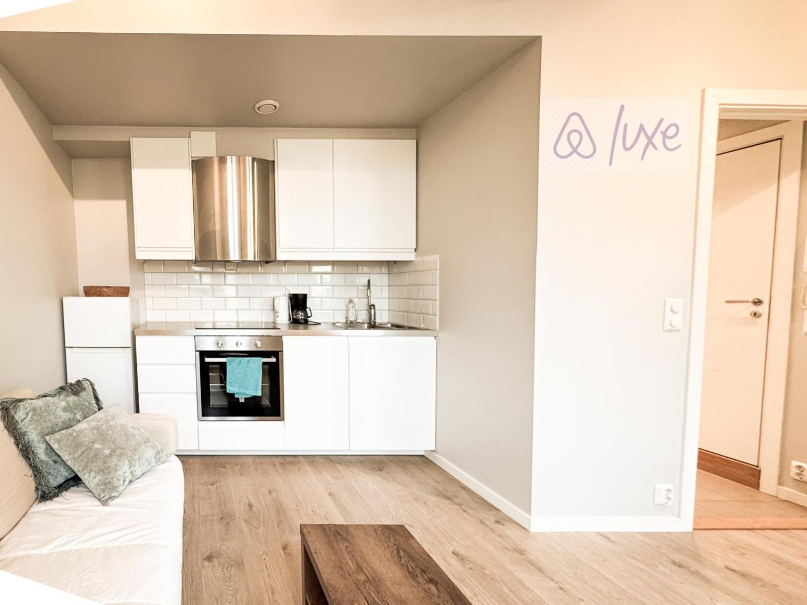 Stylish - Work From - Cozy - Fast Wifi Apartamento